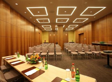 Конференц залы в отелях Краснодара и других городов - отели для деловых мероприятий 
